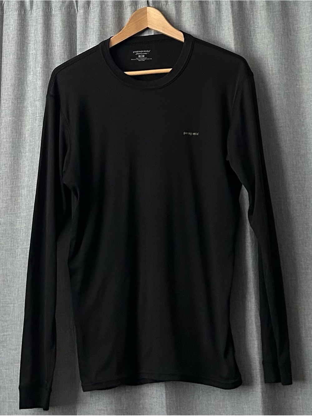 Patagonia Men's Capilene Midweight Long Sleeve Shirt